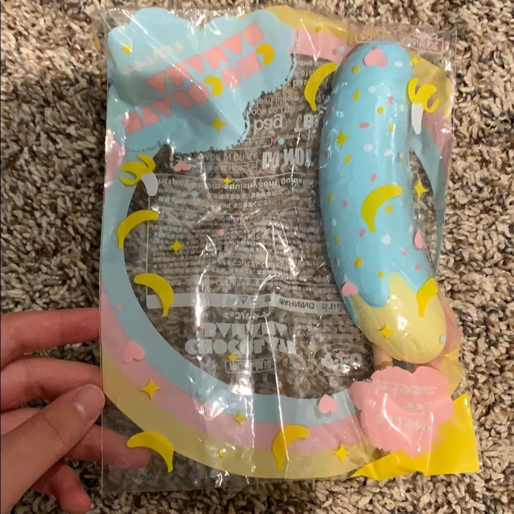 iBloom Mint Banana Squishy *Rare*